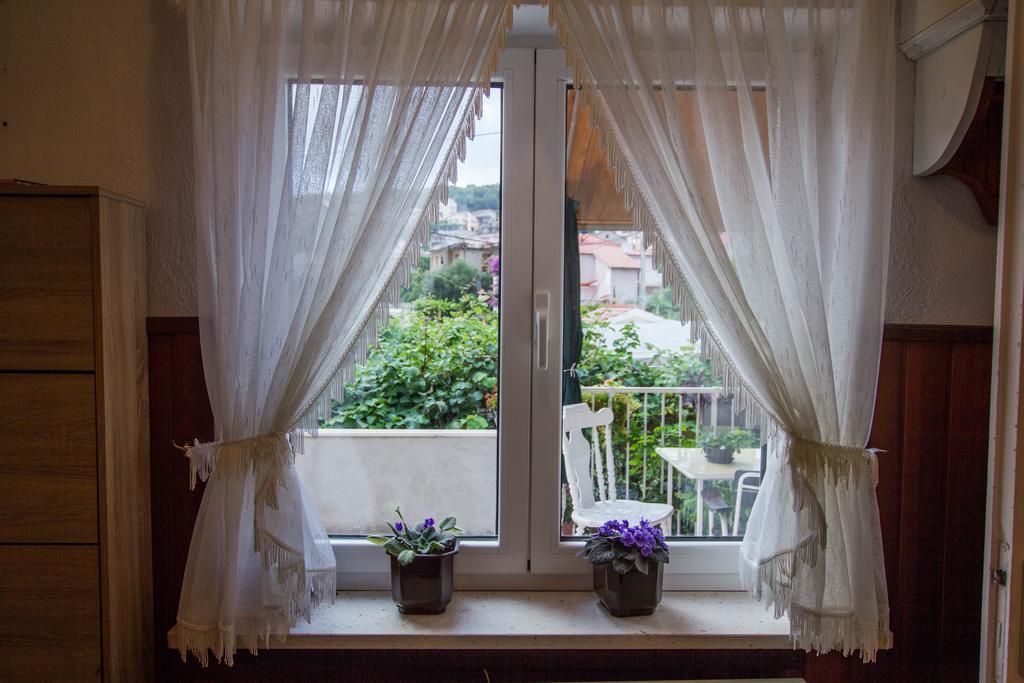 Cherie Apartman *